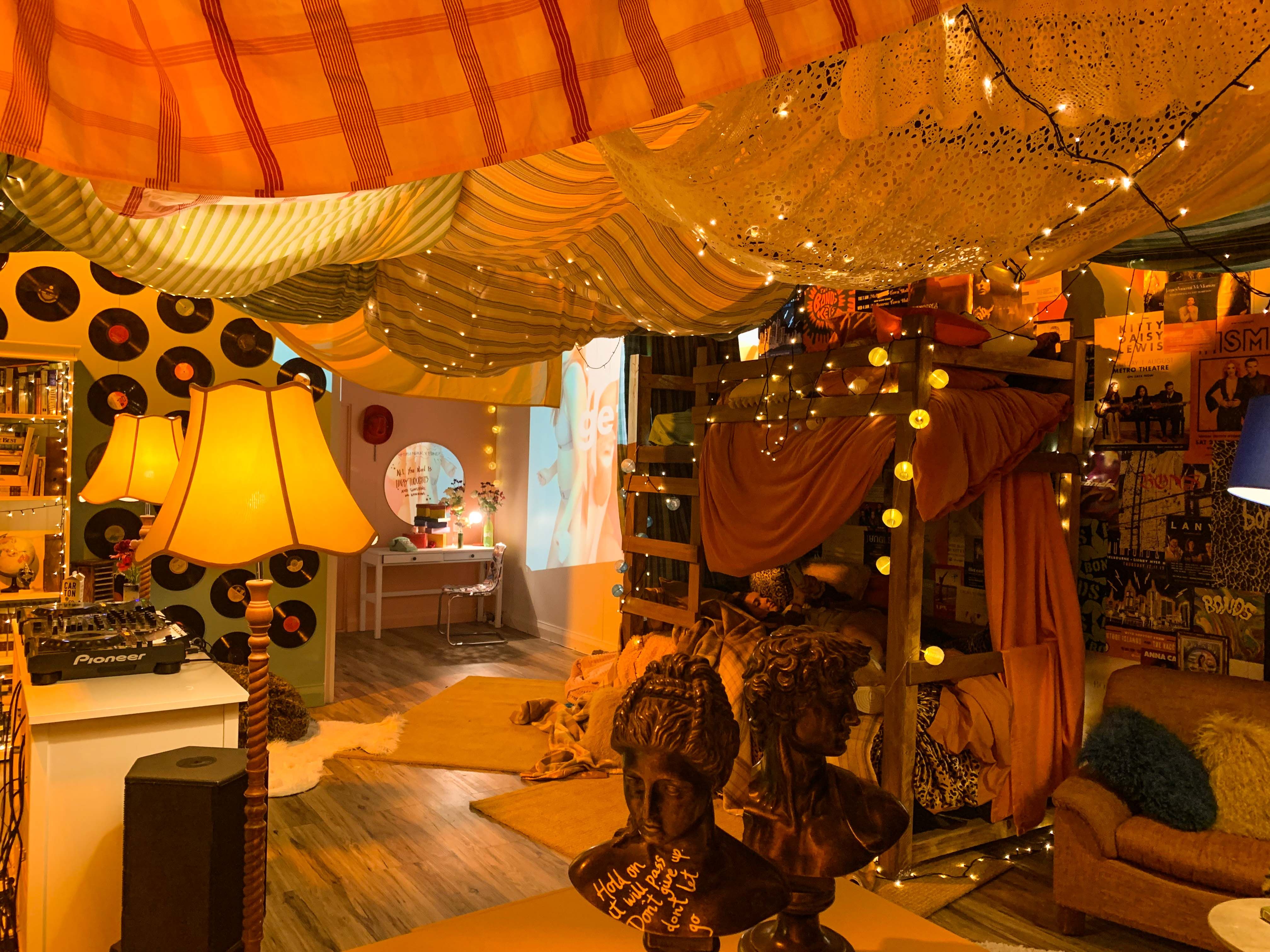 Bonds Bedroom activation